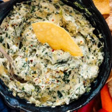 Creamy Spinach Artichoke Dip