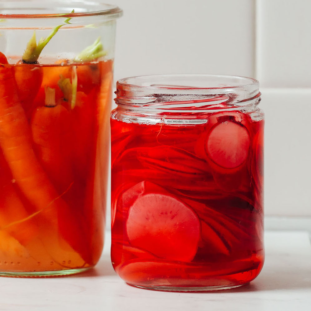 Quick Pickled Radishes